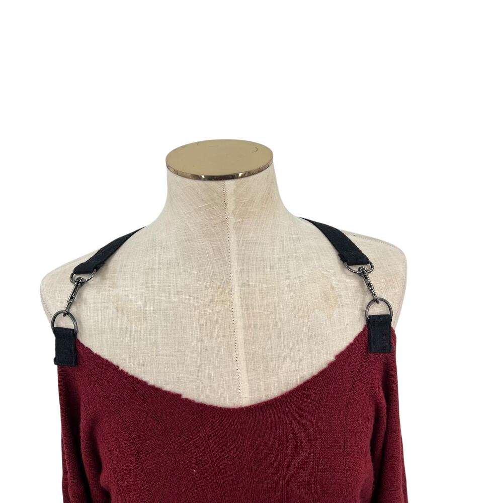 Furst of a Kind‎ Sweater Cold Shoulder Harness Buckle Red One Size - Picture 4 of 11